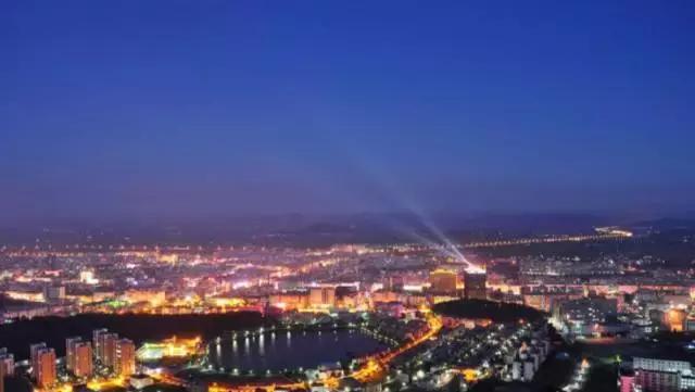 最近广东省抓了哪些人,广东28个贫困县