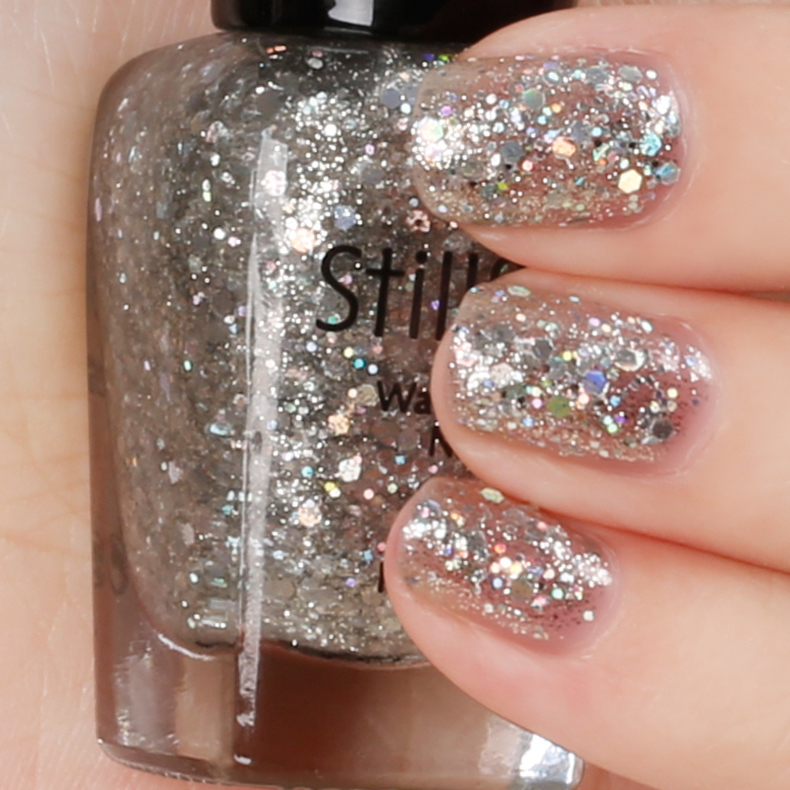 美甲和自己涂指甲油有什么区别,美甲小白也能学会的显白美甲教程