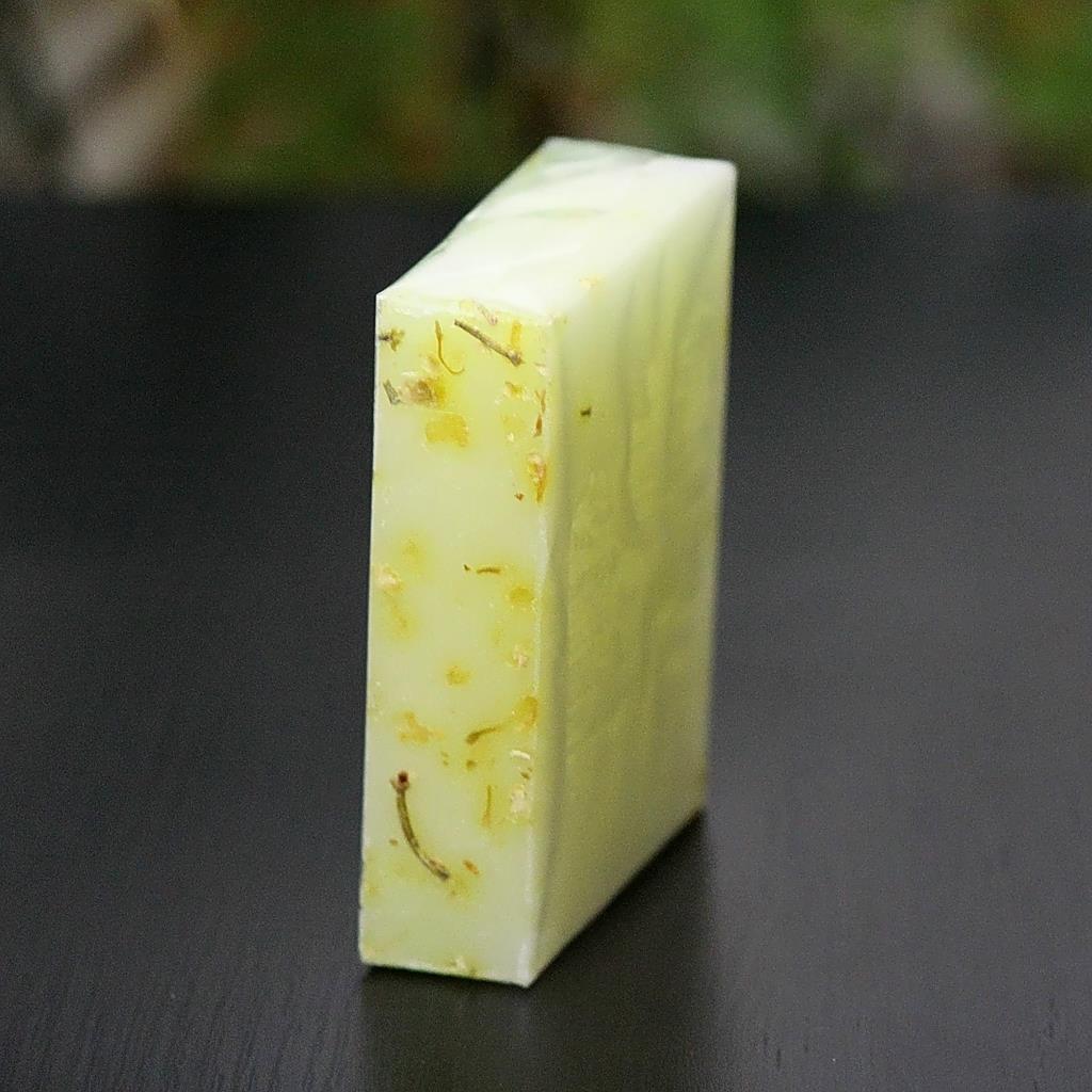 屋里烟味太重什么东西能除味,屋里烟味大怎么快速处理