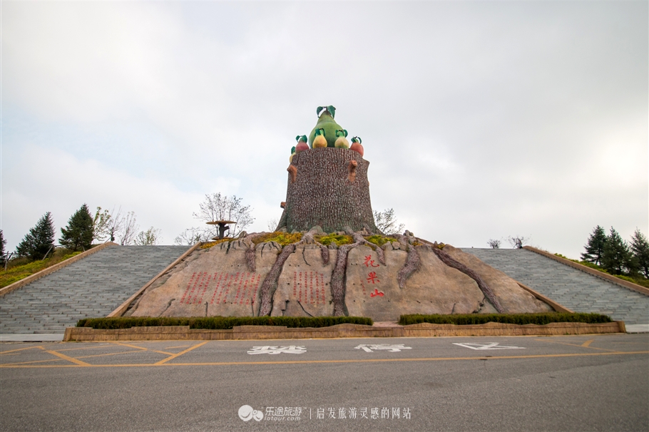 丹东大梨树,干出一片的天地间