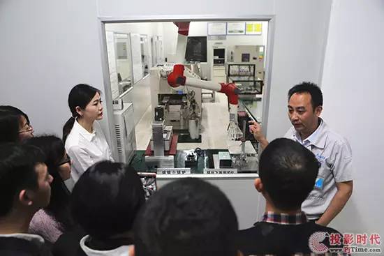 激光显示龙争虎斗Vivitek,丽讯沙场称雄