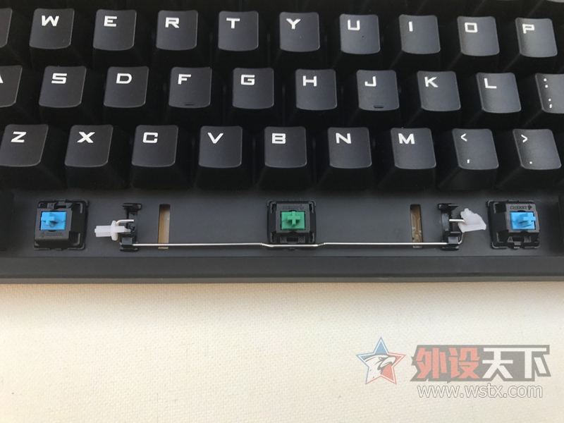 酷冷新款机械键盘,酷冷至尊键盘矮轴键盘
