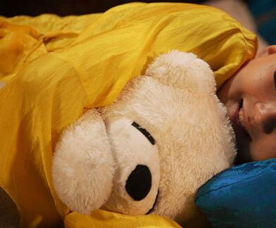 小狗身体发烫内脏出血怎么办,小狗身体发烫怎么回事吃什么药