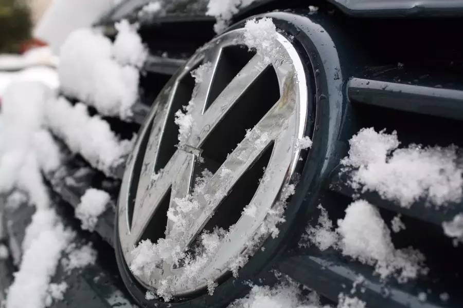 应对摩拜，北京公共自行车推出刷手机租车功能；10.99-16.99万元全新科鲁兹两厢版上市丨智驾晚报