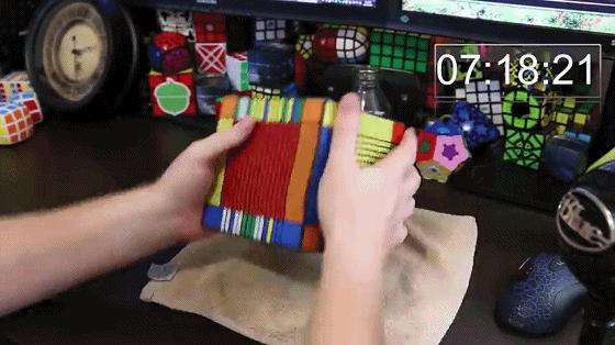 看了这些鬼畜级别的魔方，你还敢说自己会玩魔方么？