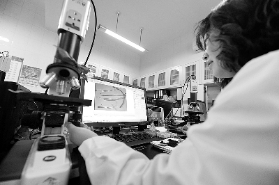 羊绒衫假货如何维权,羊绒衫100%纯羊绒孤品真的假的