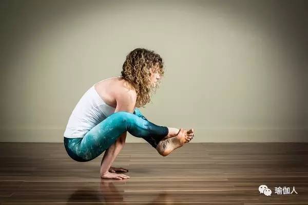 rosie瑜伽瘦手臂,瑜伽瘦手臂收副乳视频