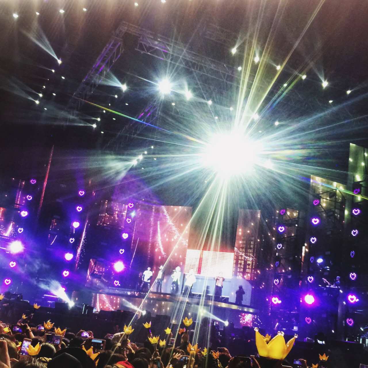 一起去看bigbang演唱会,bigbang香港演唱会门票价格