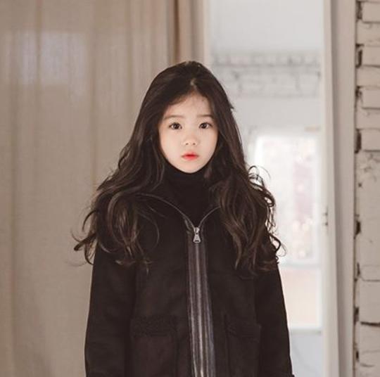 刘仁娜同款墨镜女夏高级感,韩国女明星刘仁娜冬天穿搭