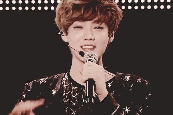 鹿晗最火的一首歌,鹿晗为什么被称为顶流