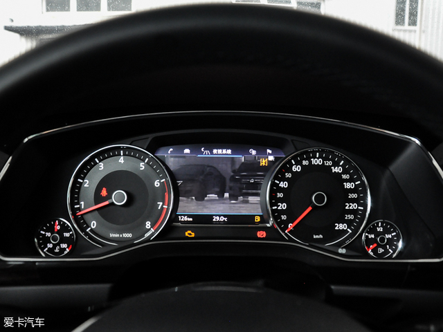 星光熠熠2016年那些被明星加持的新车