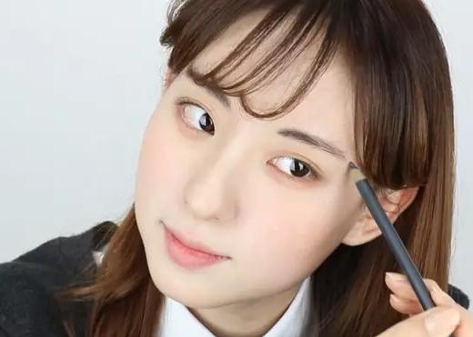 画美少女妆,画个少女