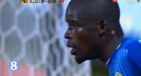 非洲杯进行正酣，塞内加尔门将勇夺“影帝”桂冠