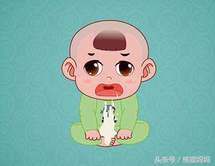 宝宝大量喷涌性吐奶多久能喂奶,两个多月宝宝突然频繁吐奶和喷奶