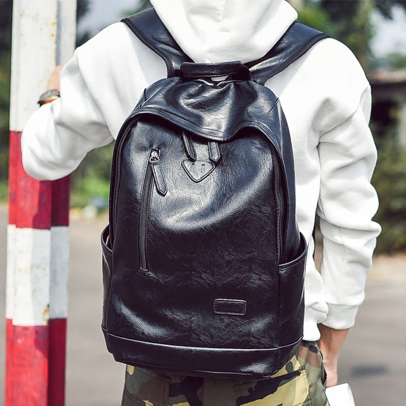 型男必备凹造型双肩包，日常旅游都吃得开