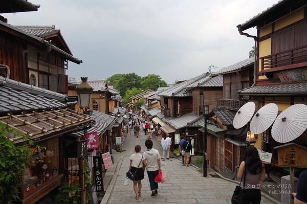 中韩文化交流年闭幕活动举办,中韩文化交流活动方案