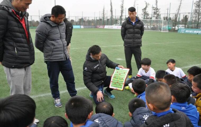 南充奥航足球俱乐部,南充奥航足球队