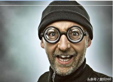 老年人能做激光近视手术吗,激光手术治疗近视大约多少钱