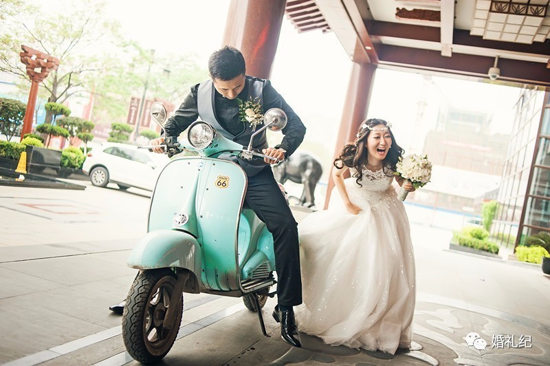 如何挑选婚礼跟拍师,正确的婚礼跟拍方式