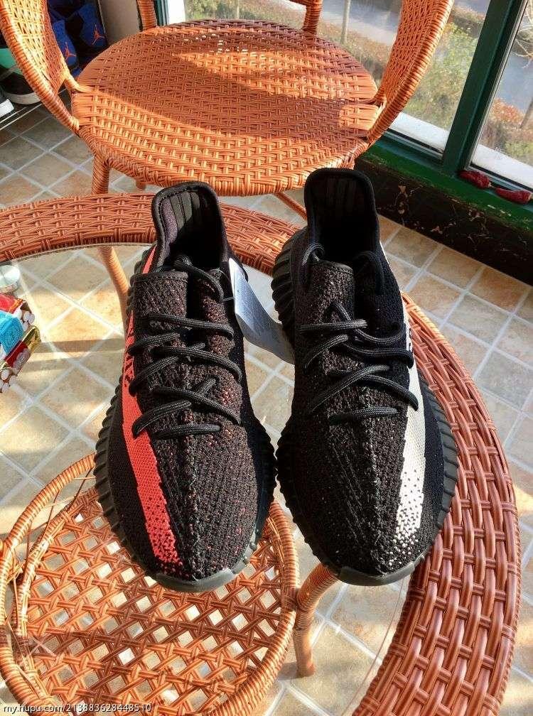 一年又一年，买鞋不靠爹妈