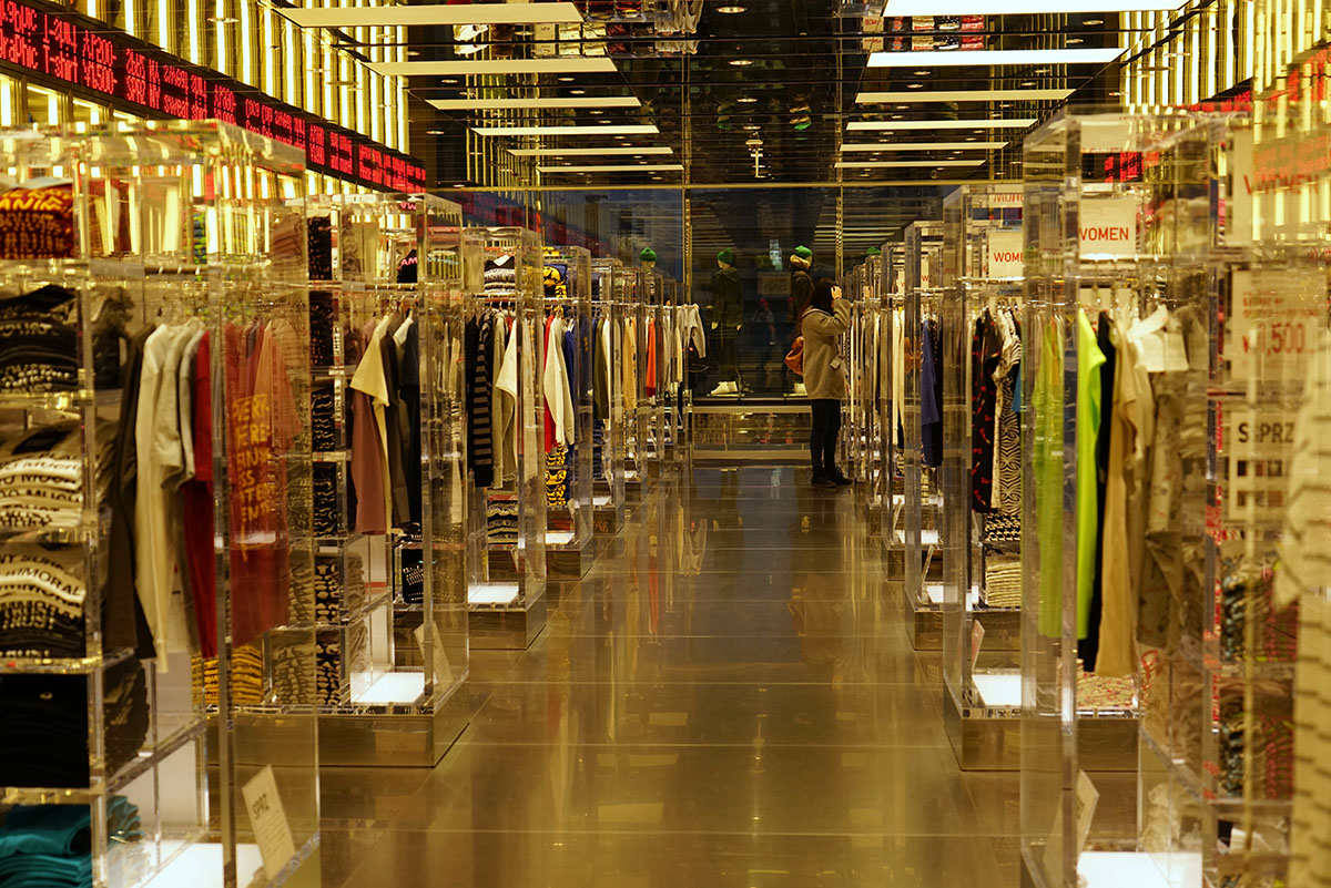 为什么最近那么多人去日本购物,为什么那么多人去日本购物