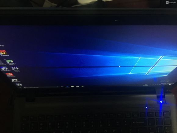i5-7400支持pcie4.0吗,i57400win7