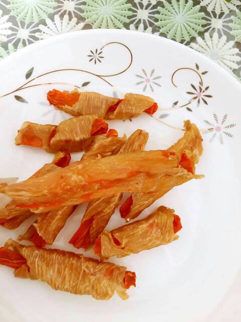 自制狗狗胡萝卜肉球小零食 (自制狗狗零食鸡胸肉萝卜棒)