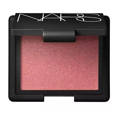 腮红怎么画持久,腮红要定妆前画吗