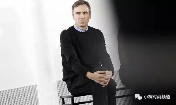 情人节情侣单品,情人节出的情侣套装你觉得怎么样