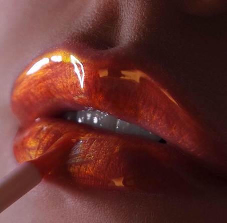 土色风潮的进阶版！2017由一深一浅南瓜色称霸欧美彩妆界