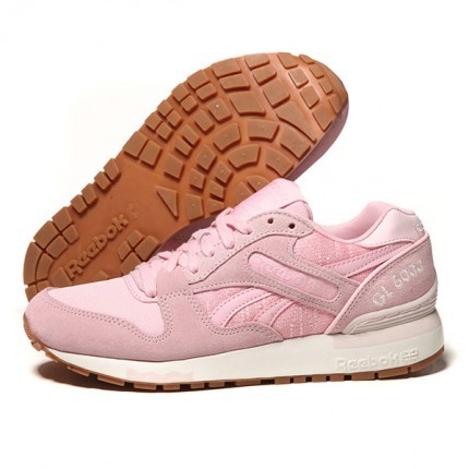 运动鞋今年流行颜色,今年最流行的运动鞋颜色