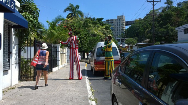 38个对中国免签的国家和地区,2022年7月份旅游值得去的免签国家