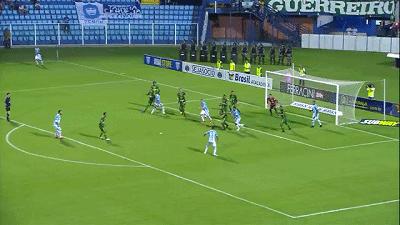 榜首大战狂吞三蛋沙佩科人不敌奥瓦遭遇新赛季首场败仗