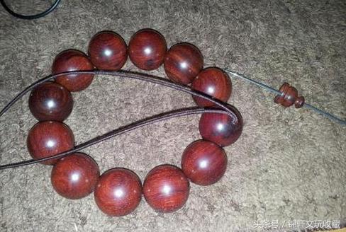 小叶紫檀手串怎么穿绳视频,手串绳断了有啥预示