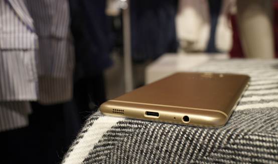 ov低端机怎么样,三星c7pro