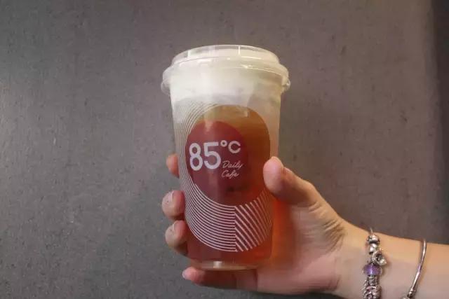 我们喝了100杯奶茶，胖了8斤，写了这篇杭州最全奶盖茶攻略