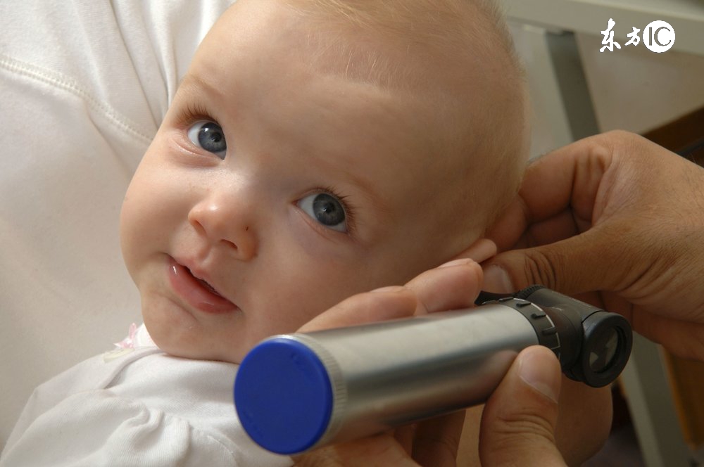 宝宝耳朵里的耳屎多需要掏吗,宝宝耳朵外面的耳屎可以掏吗