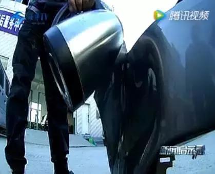 生活小妙招汽车玻璃润滑,汽车凹痕用开水管用吗