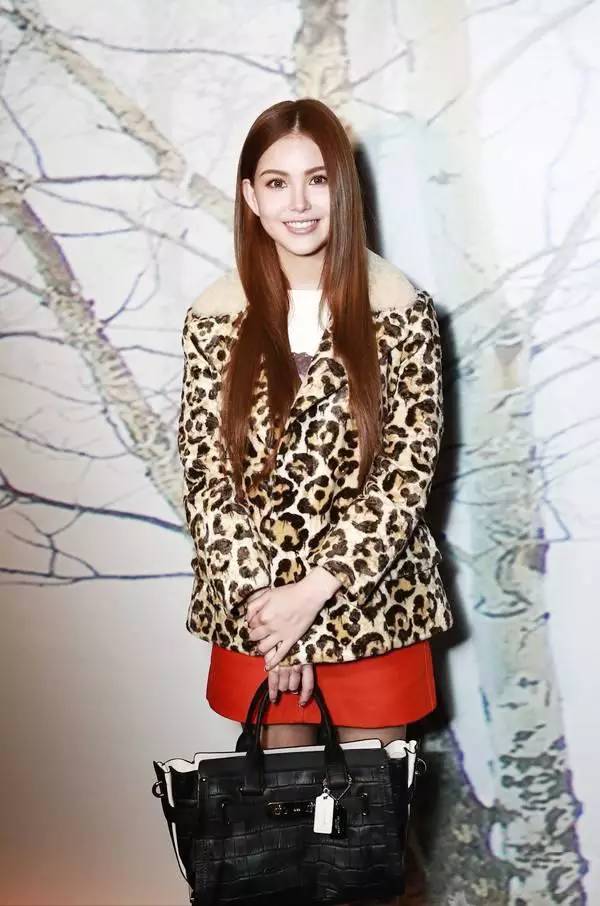 coach美国靠谱代购,在美国买coach为什么这么便宜