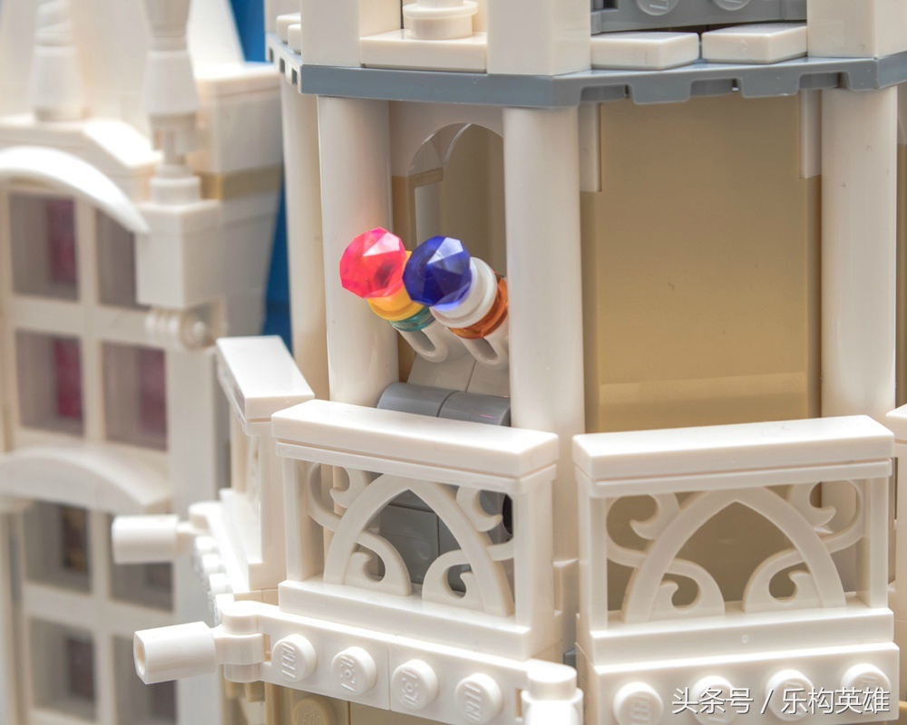 迪士尼乐高城堡对比,乐高新旧迪士尼城堡推荐