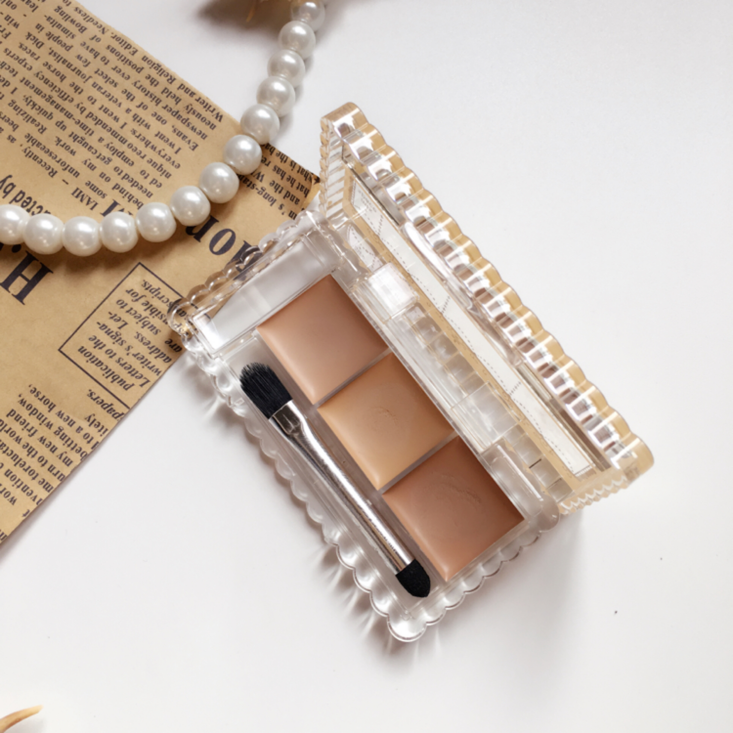 种草丨熬夜加班狗必备的遮瑕神器！