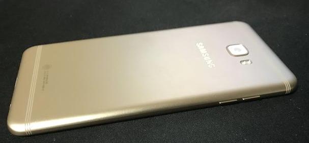 *击狙**OV三星GalaxyC7上手