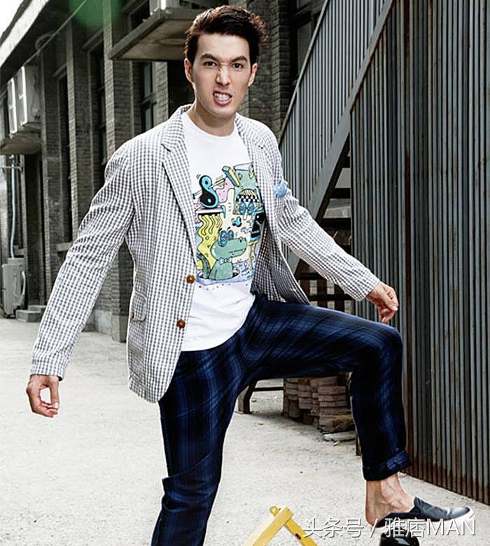 男西装休闲韩版帅气,帅气休闲西装一套