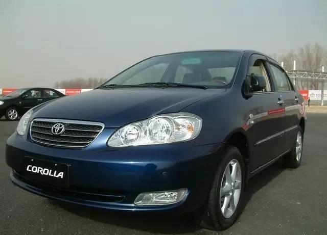 卡罗拉和花冠有什么不同,卡罗拉和花冠有什么区别