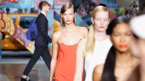 最好用的大牌彩妆平替,彩妆平替黑金气垫