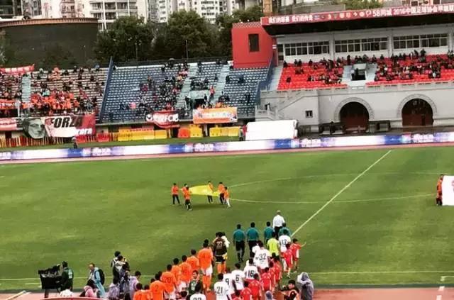 新华路武汉足球,武汉足球历程