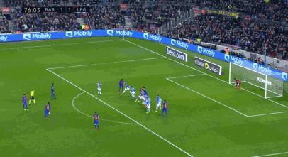 西甲内马尔破门难救主,西甲巴萨2-1马竞全场