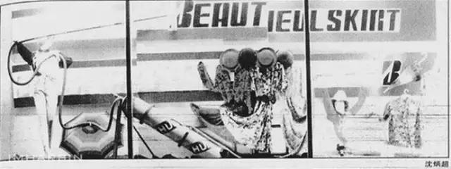 “格调如此独特,真不容易”!—曾被全国瞩目的秋林公司橱窗广告