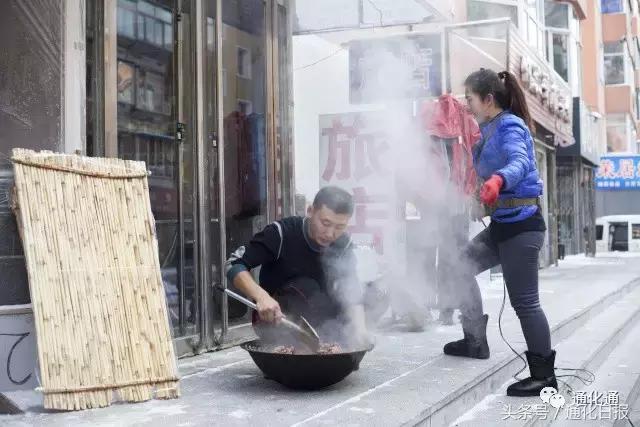 山城小巷红豆飘香｜“豆包西施”小萍的一天