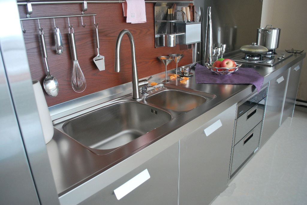 2022年橱柜台面用什么材质好,橱柜的台面材质用什么最好